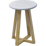 Tendance bijela stolica od MDF-a s nogama od bambusa