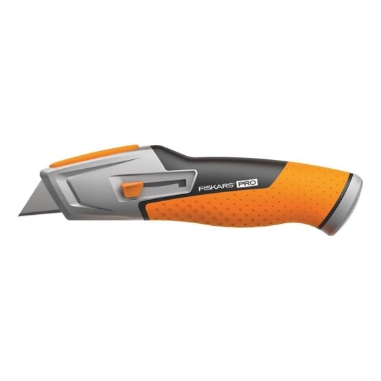 FISKARS skalpel klizni CarbonMax 1027223 s metalnim kućištem i kliznim mehanizmom