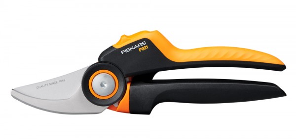 FISKARS škare vrtne mimoilazne PowerGear P921 1057173 FPP FISKARS vrtne mimoilazne škare PowerGear P921 1057173